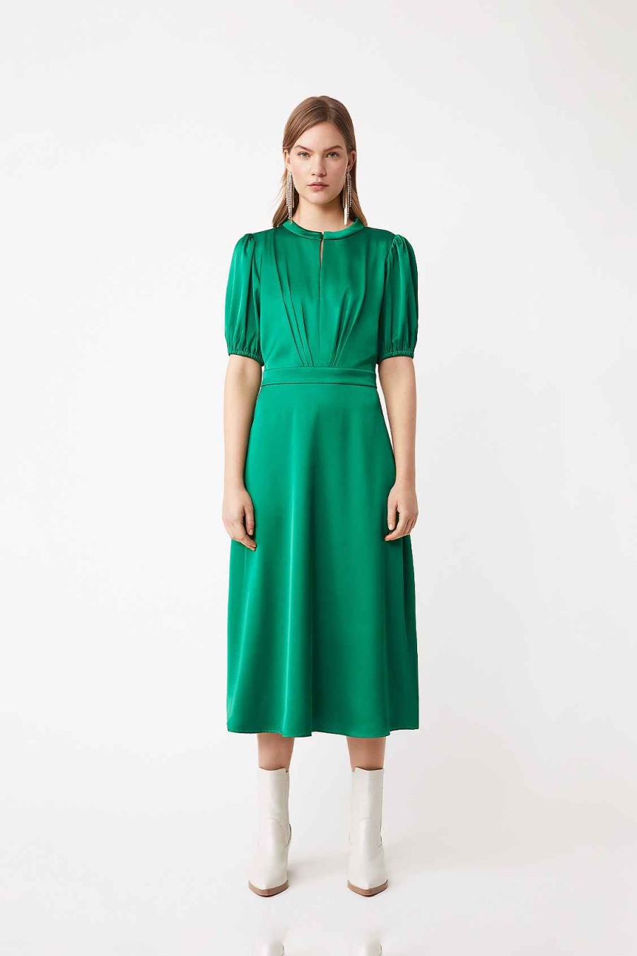 Vetements SUNCOO | Robe Longue En Satin Camila Avec Dos Ou Vert